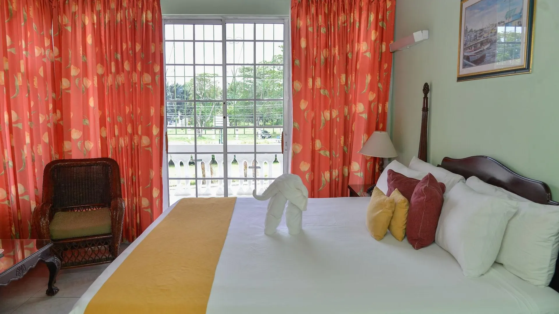 Foote Prints On The Sands Hotel Negril