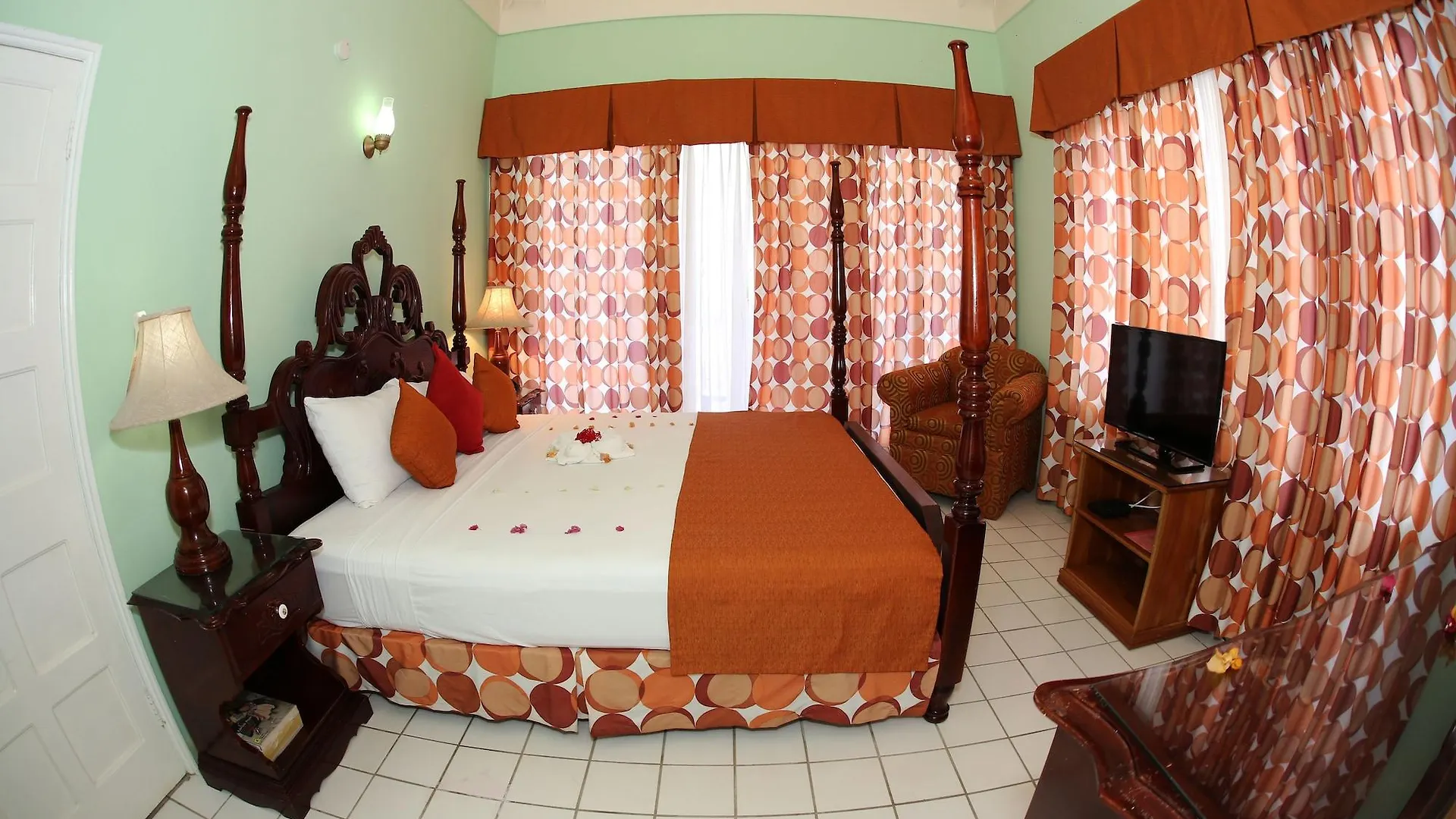 Foote Prints On The Sands Hotel Negril Jamaica