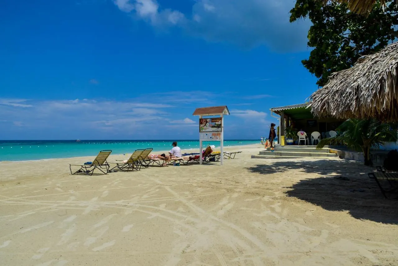 Foote Prints On The Sands Hotel Negril 3*,  Jamaica