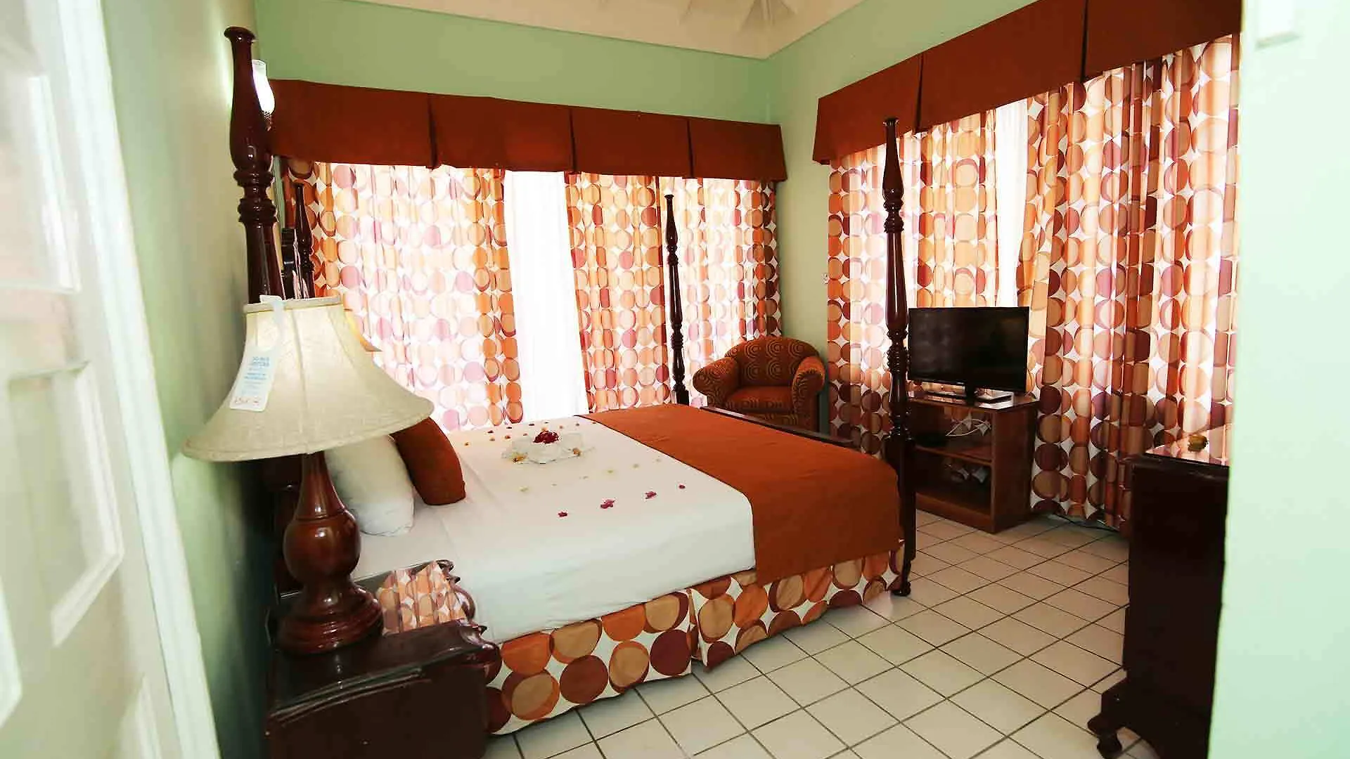 Foote Prints On The Sands Hotel Negril Jamaica